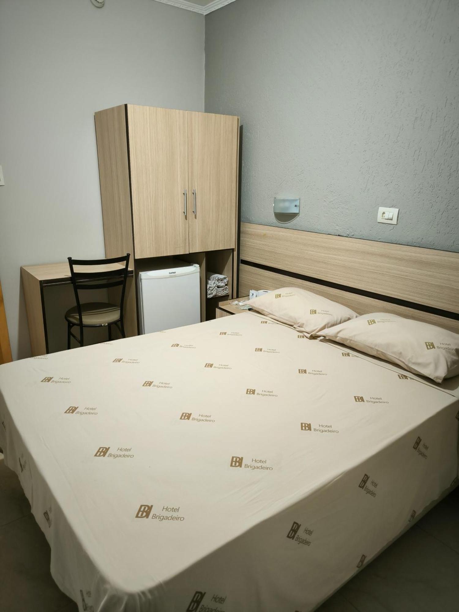 Hotel Brigadeiro Сао Паоло Екстериор снимка